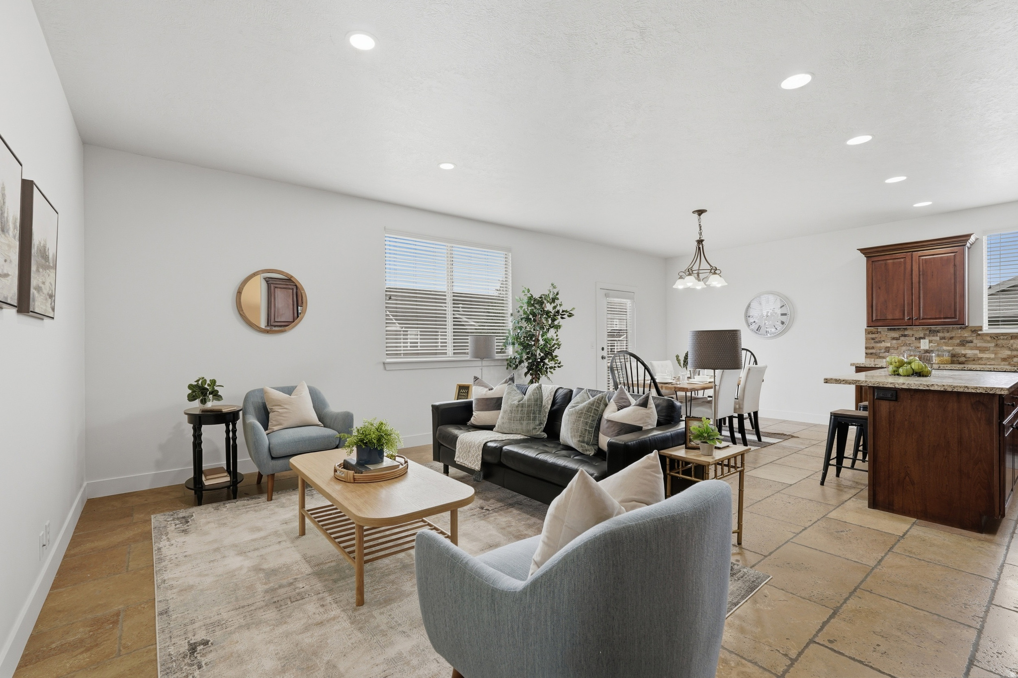 SALEM PARK - Residential