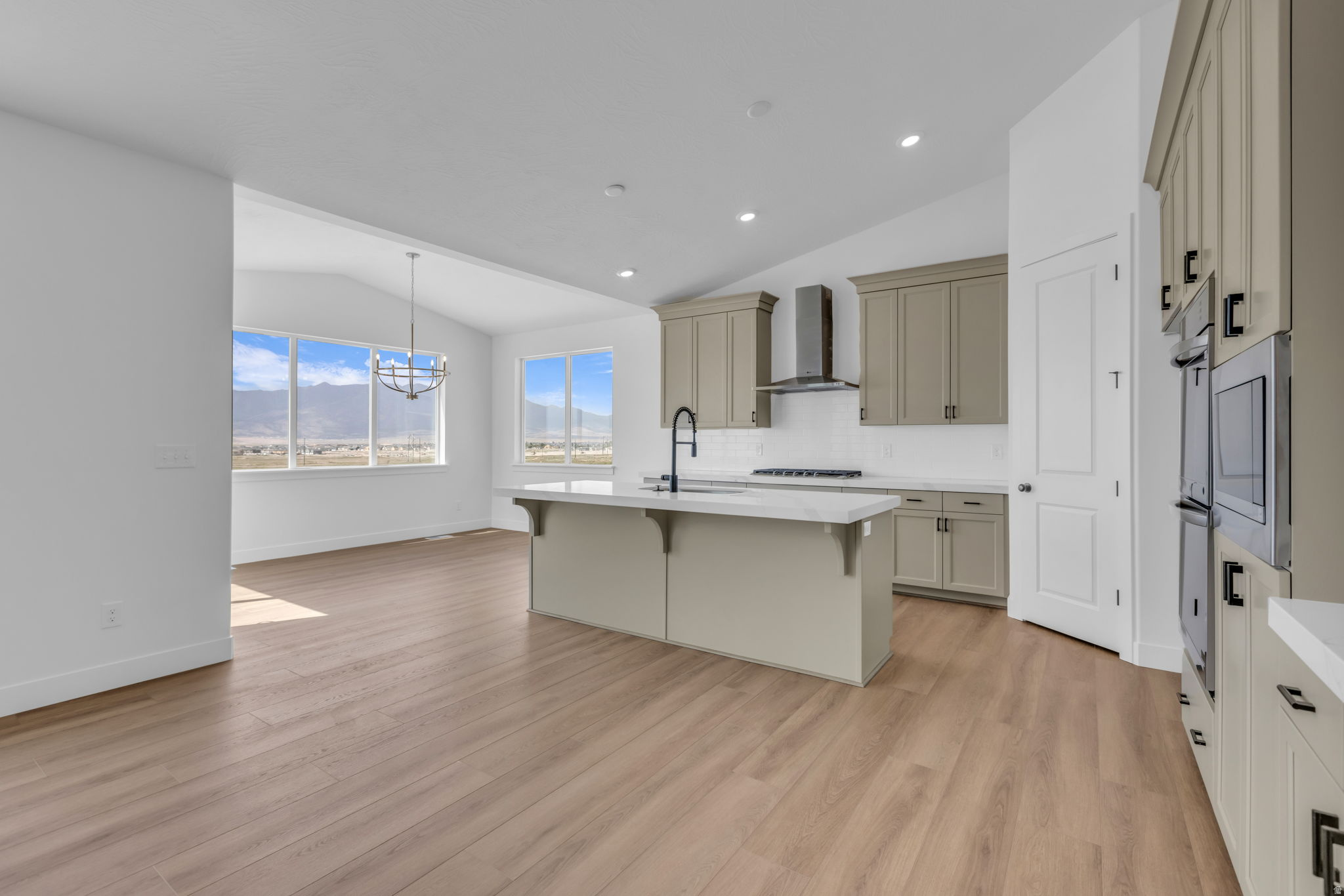 SCARLET RIDGE - Residential