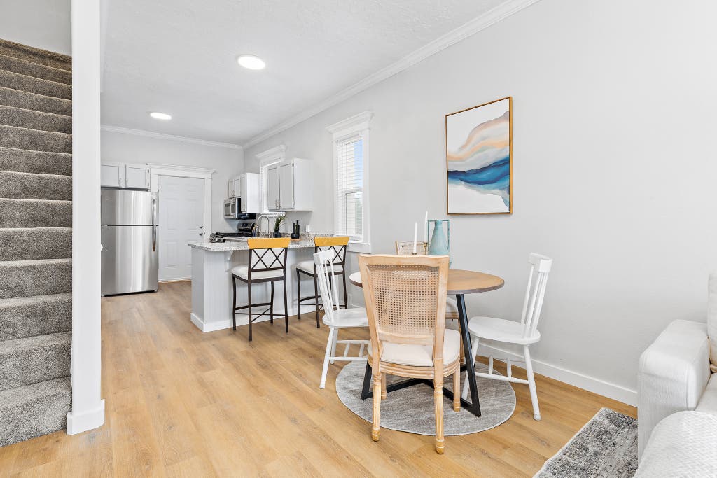 Photo of 302 S POST ST, Salt Lake City, UT 84104 (MLS # 2172368)