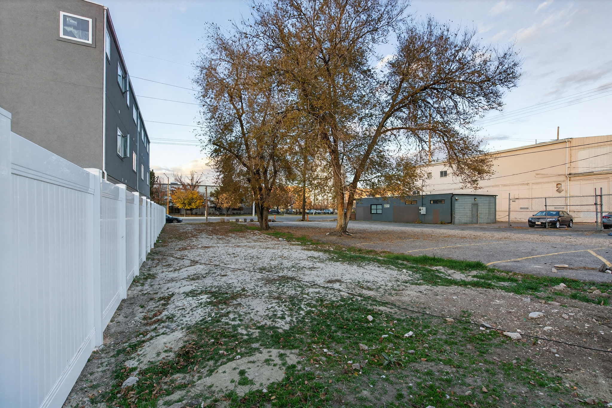 7020 - Commercial Sale