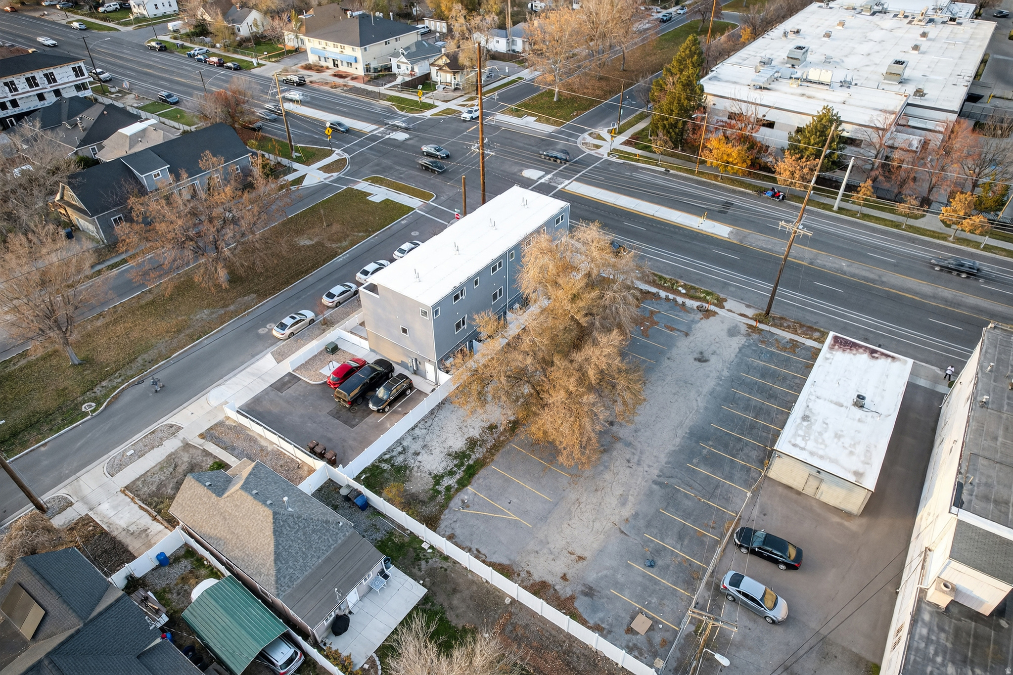 7020 - Commercial Sale