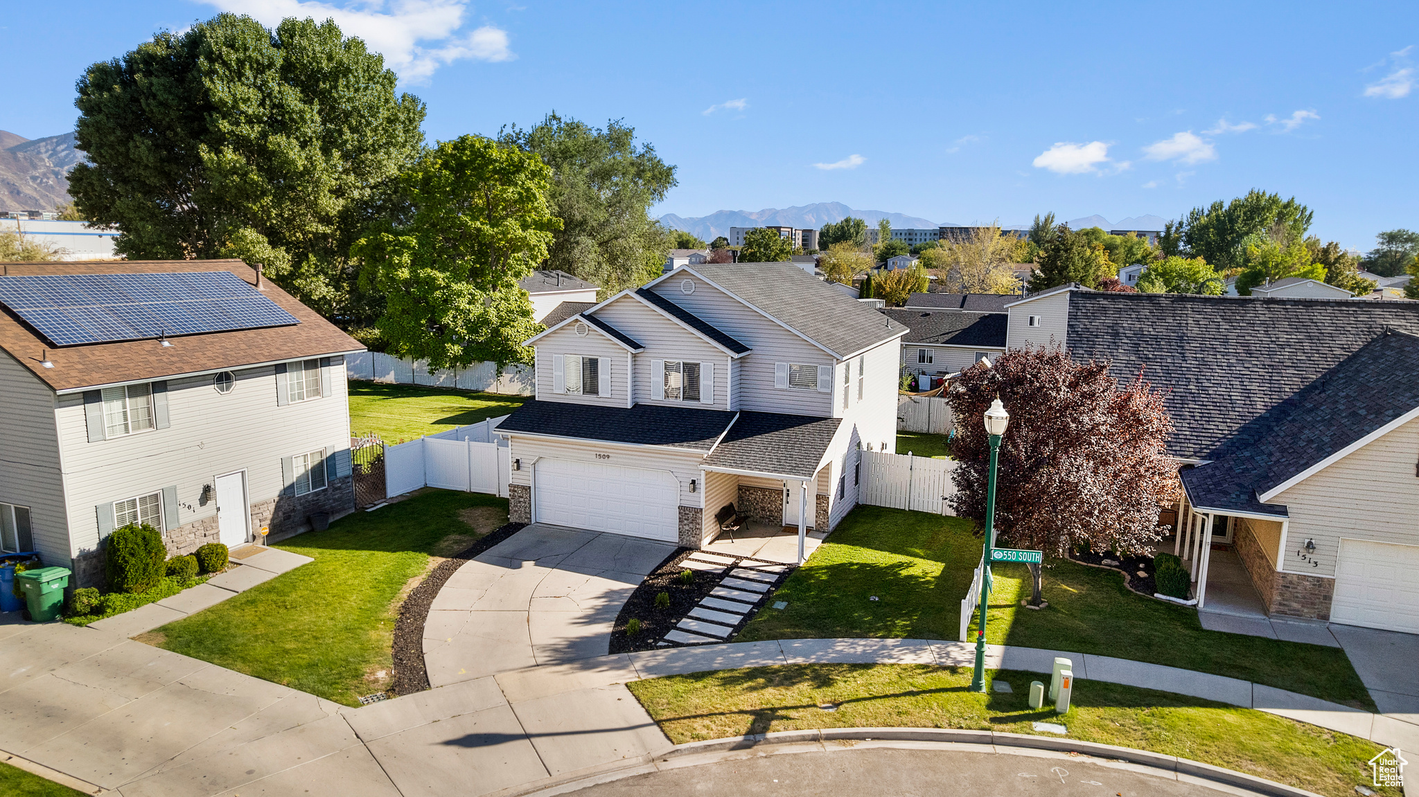 ANJEANETTE ESTATES AMD - Residential