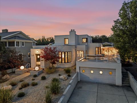 Photo of 1865 E HERBERT AVE, Salt Lake City, UT 84108 (MLS # 2159538)