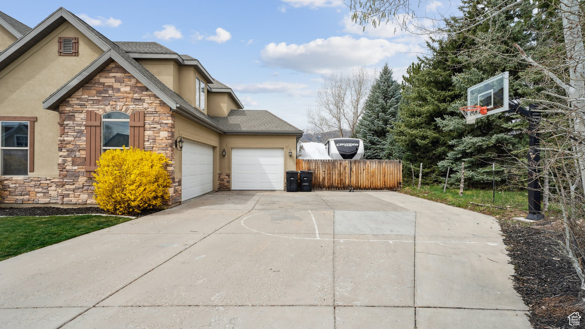 MIDWAY VALLEY ESTATE - Residential