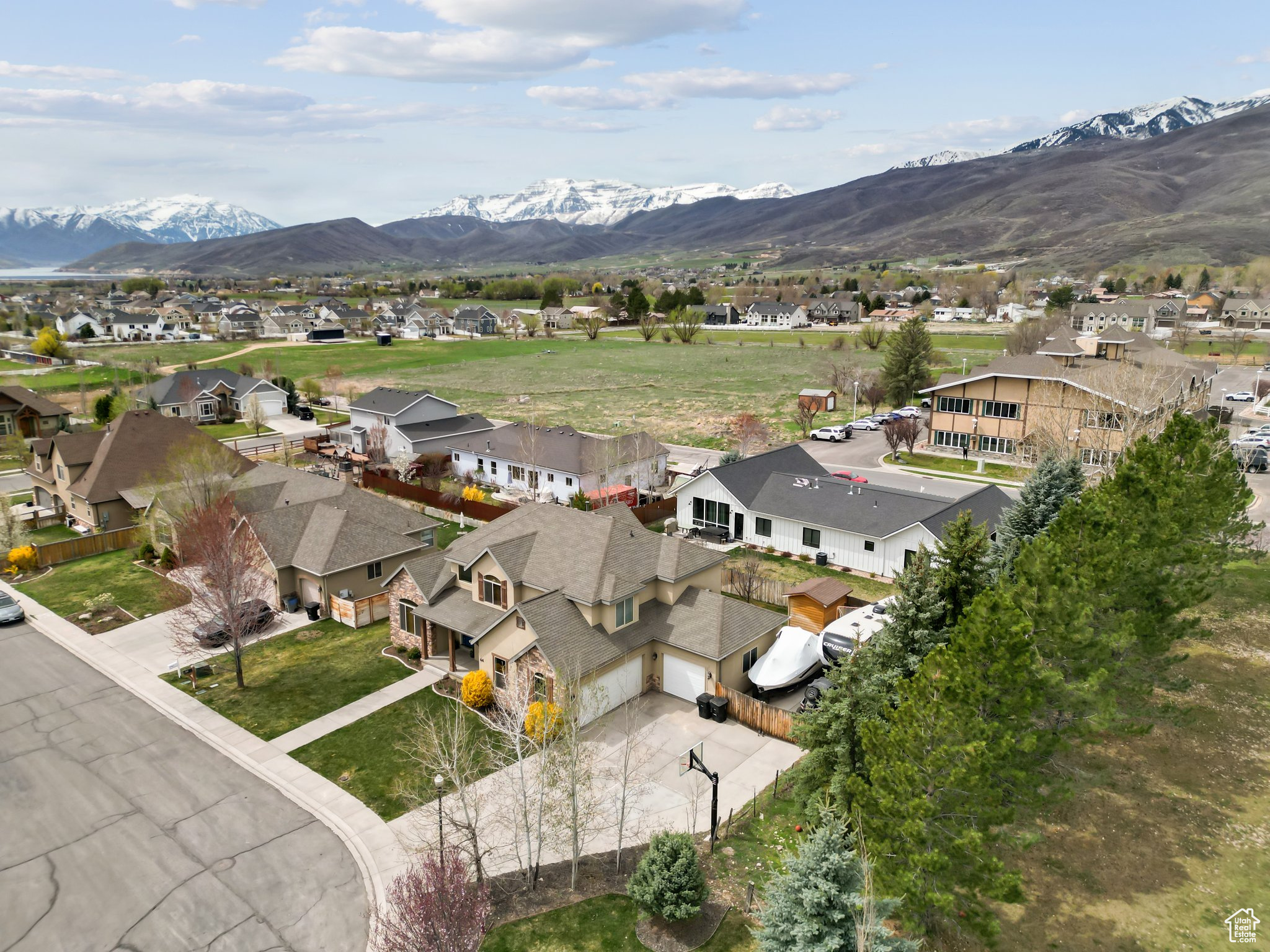 MIDWAY VALLEY ESTATE - Residential