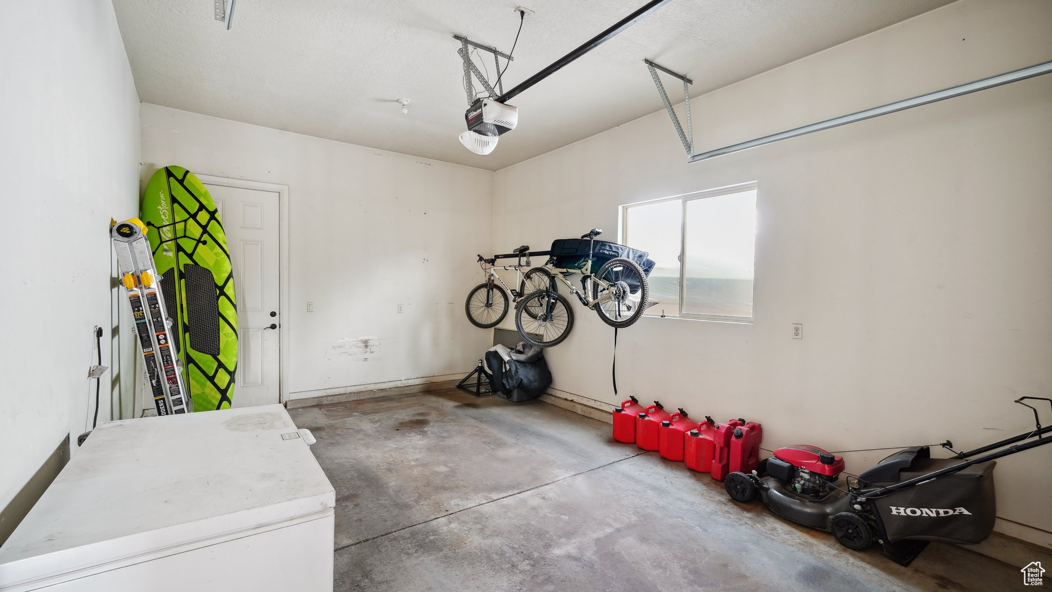 MIDWAY VALLEY ESTATE - Residential