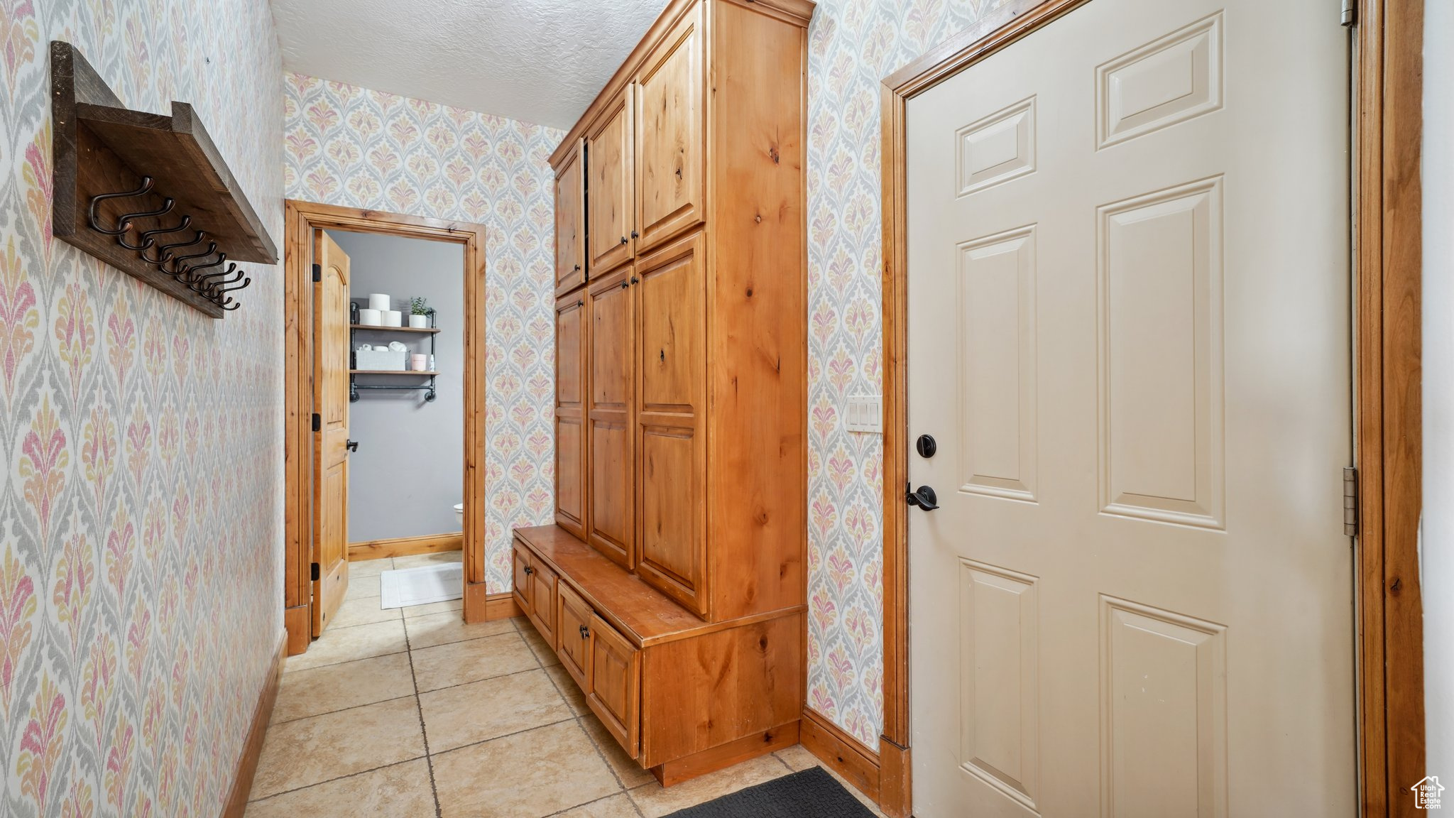 MIDWAY VALLEY ESTATE - Residential