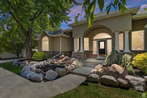 Tiny photo for 924 E COLLEGE ST, Millcreek, UT 84117 (MLS # 2115177)