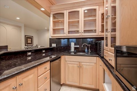 Tiny photo for 924 E COLLEGE ST, Millcreek, UT 84117 (MLS # 2115177)