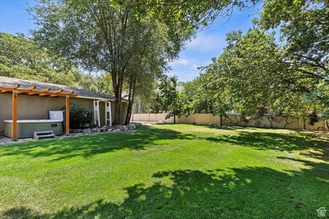 Tiny photo for 924 E COLLEGE ST, Millcreek, UT 84117 (MLS # 2115177)