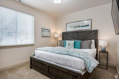 Tiny photo for 924 E COLLEGE ST, Millcreek, UT 84117 (MLS # 2115177)