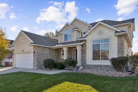 Tiny photo for 13448 S SADDLE RIDGE DR E, Draper, UT 84020 (MLS # 2120461)