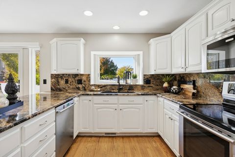 Tiny photo for 13448 S SADDLE RIDGE DR E, Draper, UT 84020 (MLS # 2120461)