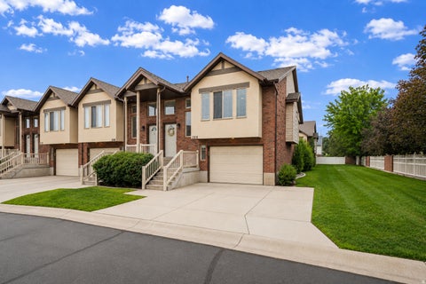 Townhouse For Sale - 204 W Lyman Ln<br/> Bountiful, UT 84010
