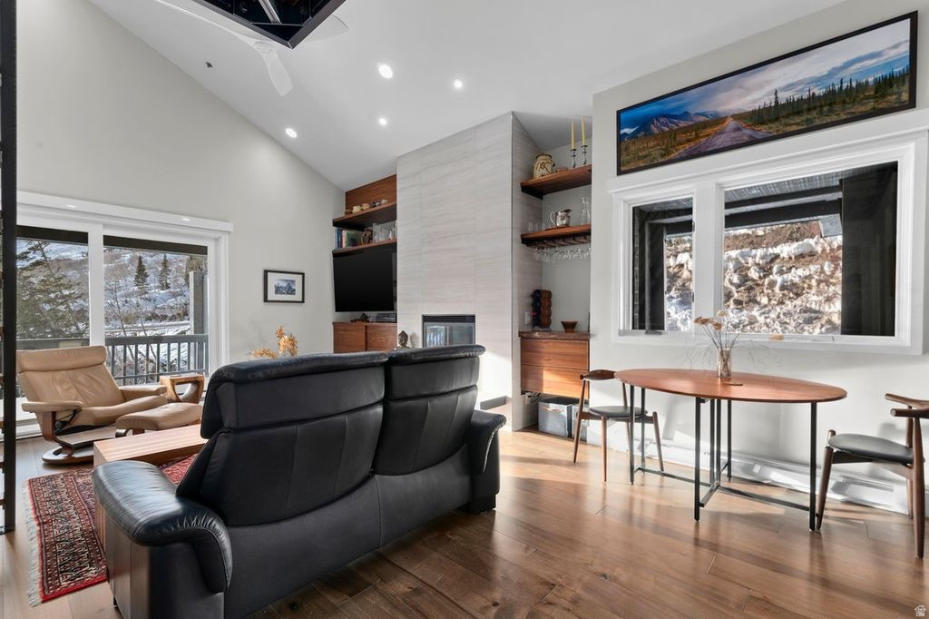 HELLGATE CONDOMINIUMS - Residential