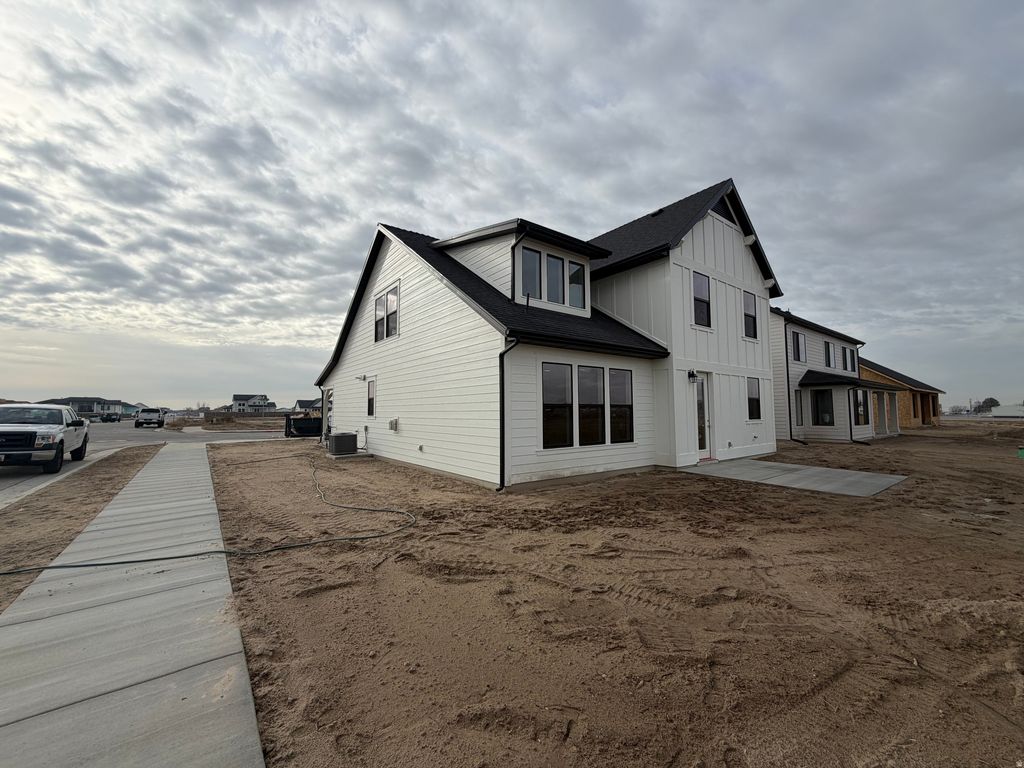 Photo of 4260 W 350 S, West Point, UT 84015 (MLS # 2127030)