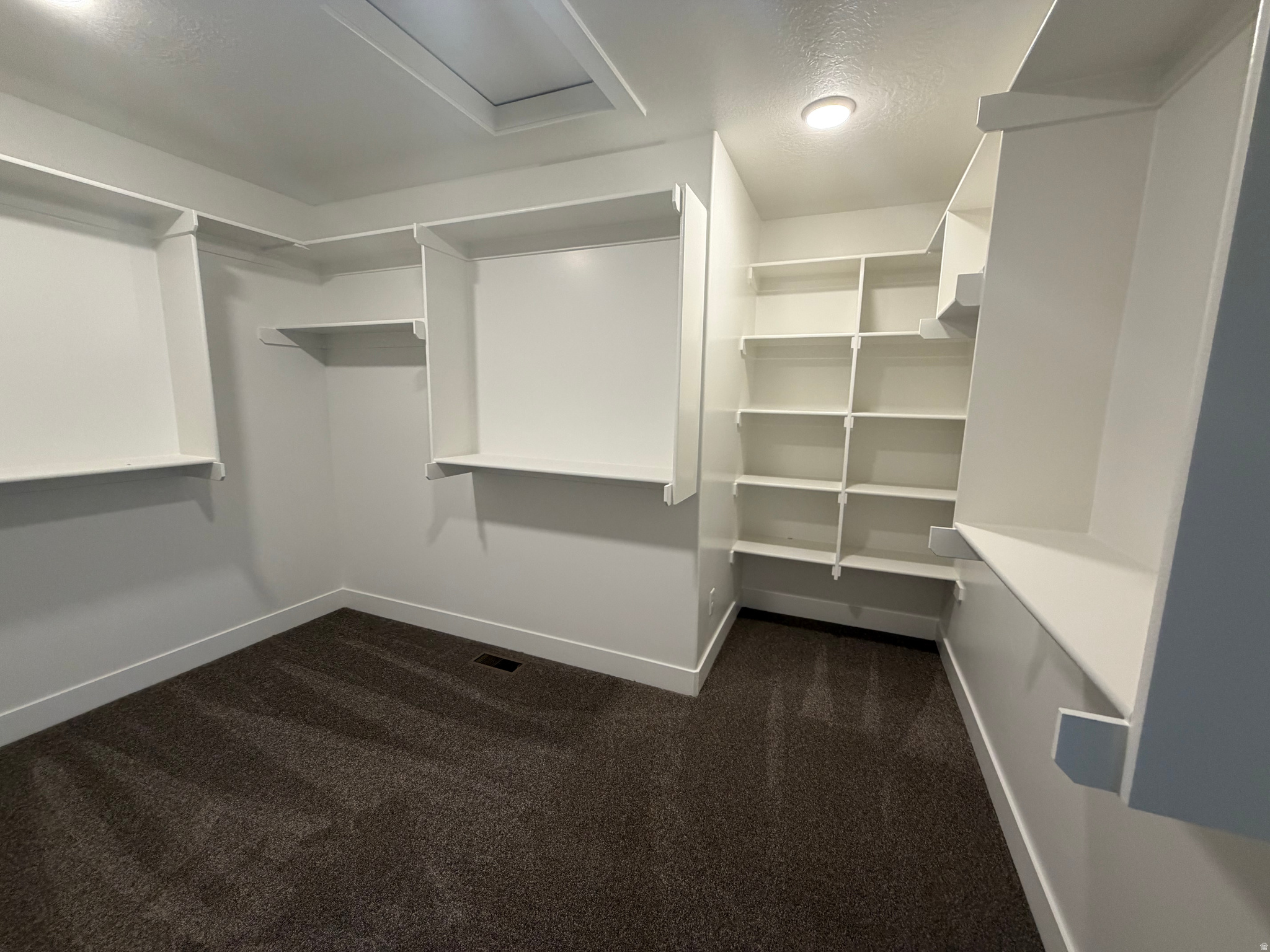 CRAYTHORN HOMESTEAD - Residential