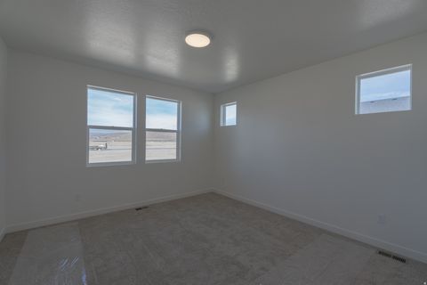 Tiny photo for 2173 E GRANITE LN, Eagle Mountain, UT 84005 (MLS # 2134833)