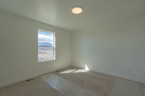 Tiny photo for 2173 E GRANITE LN, Eagle Mountain, UT 84005 (MLS # 2134833)