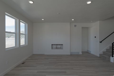 Tiny photo for 2173 E GRANITE LN, Eagle Mountain, UT 84005 (MLS # 2134833)