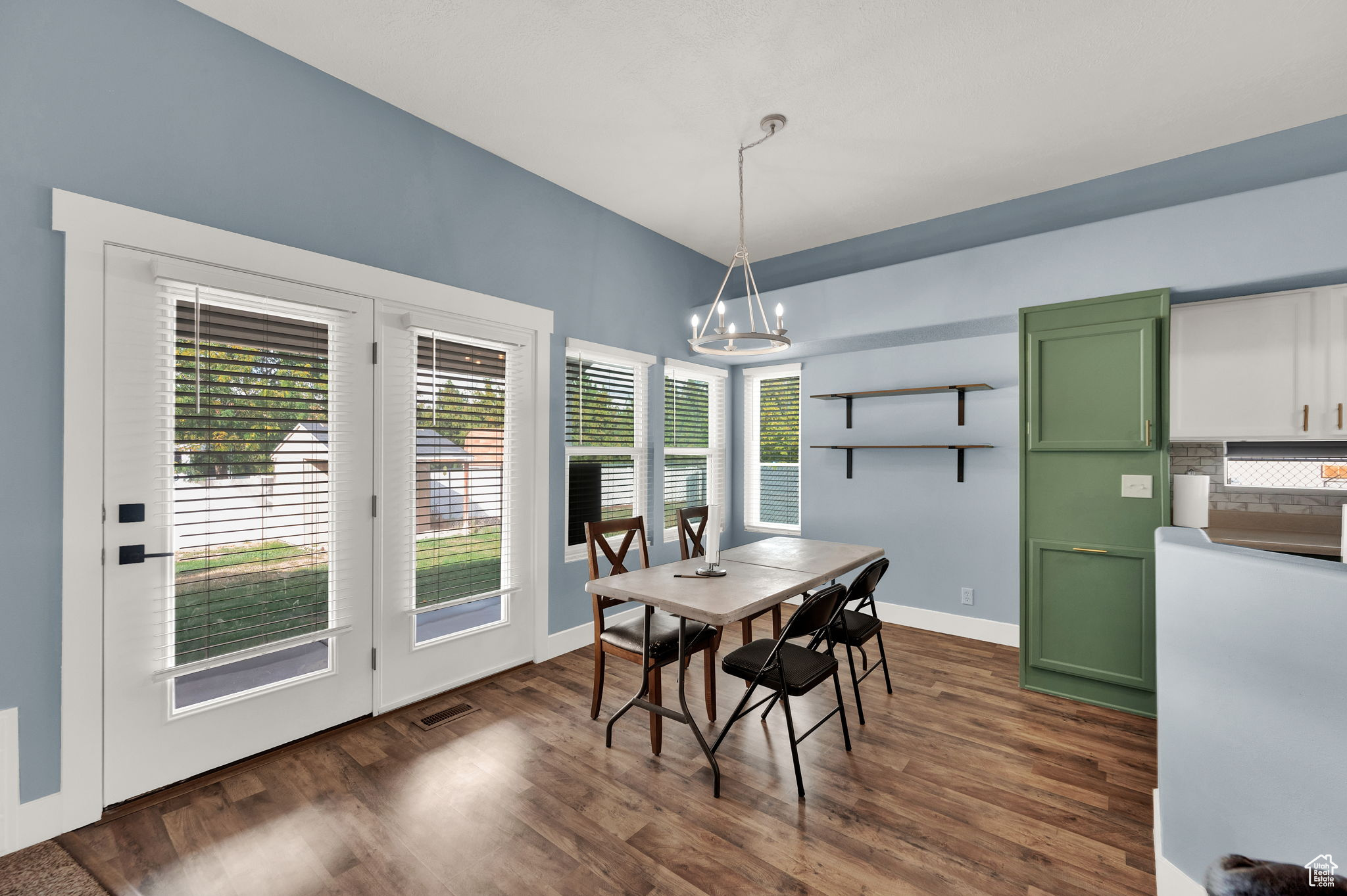 HUNTER VILLAGE PHASE - Residential