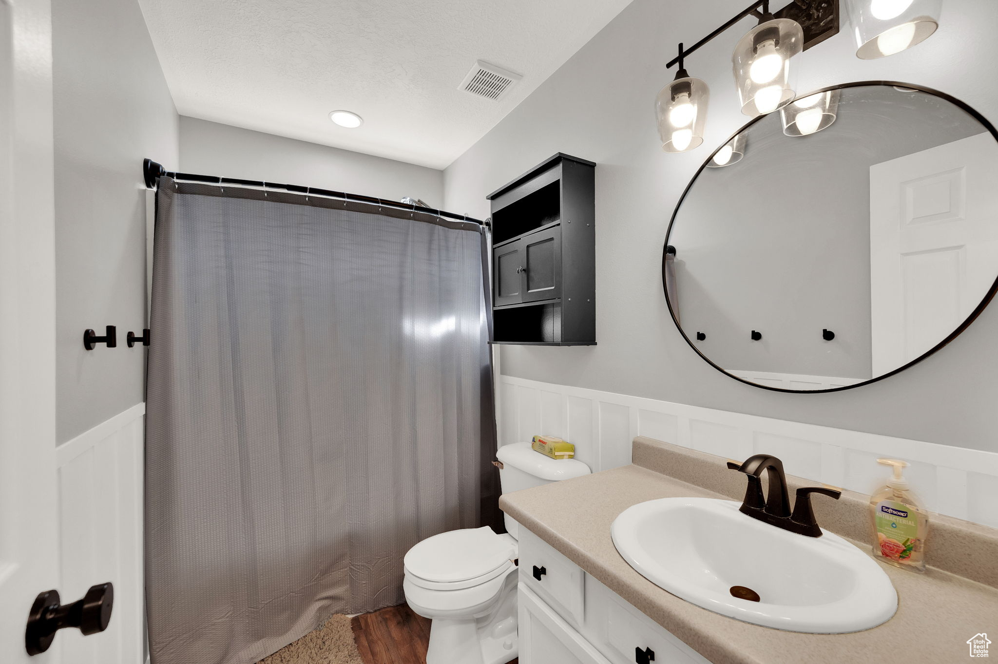 HUNTER VILLAGE PHASE - Residential