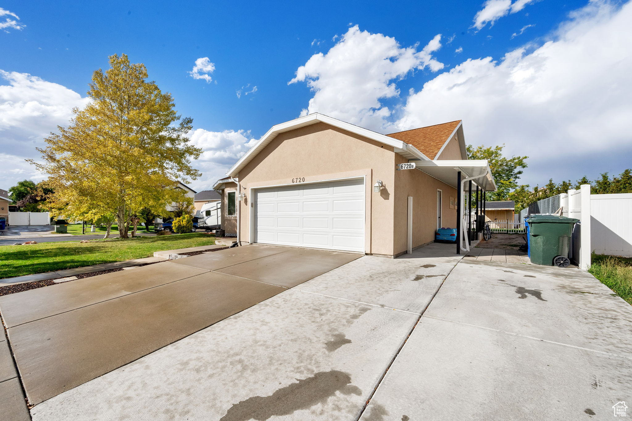 HUNTER VILLAGE PHASE - Residential