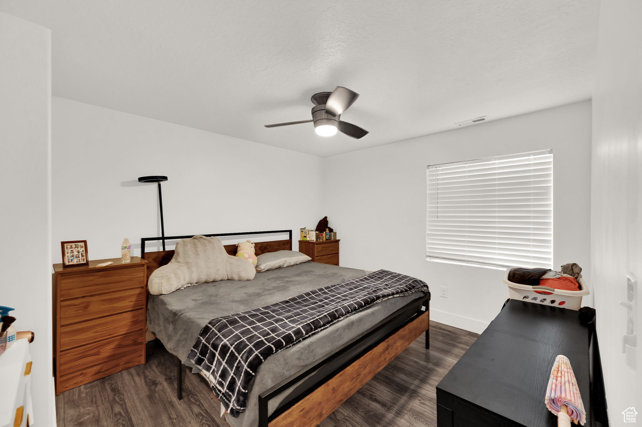 HUNTER VILLAGE PHASE - Residential