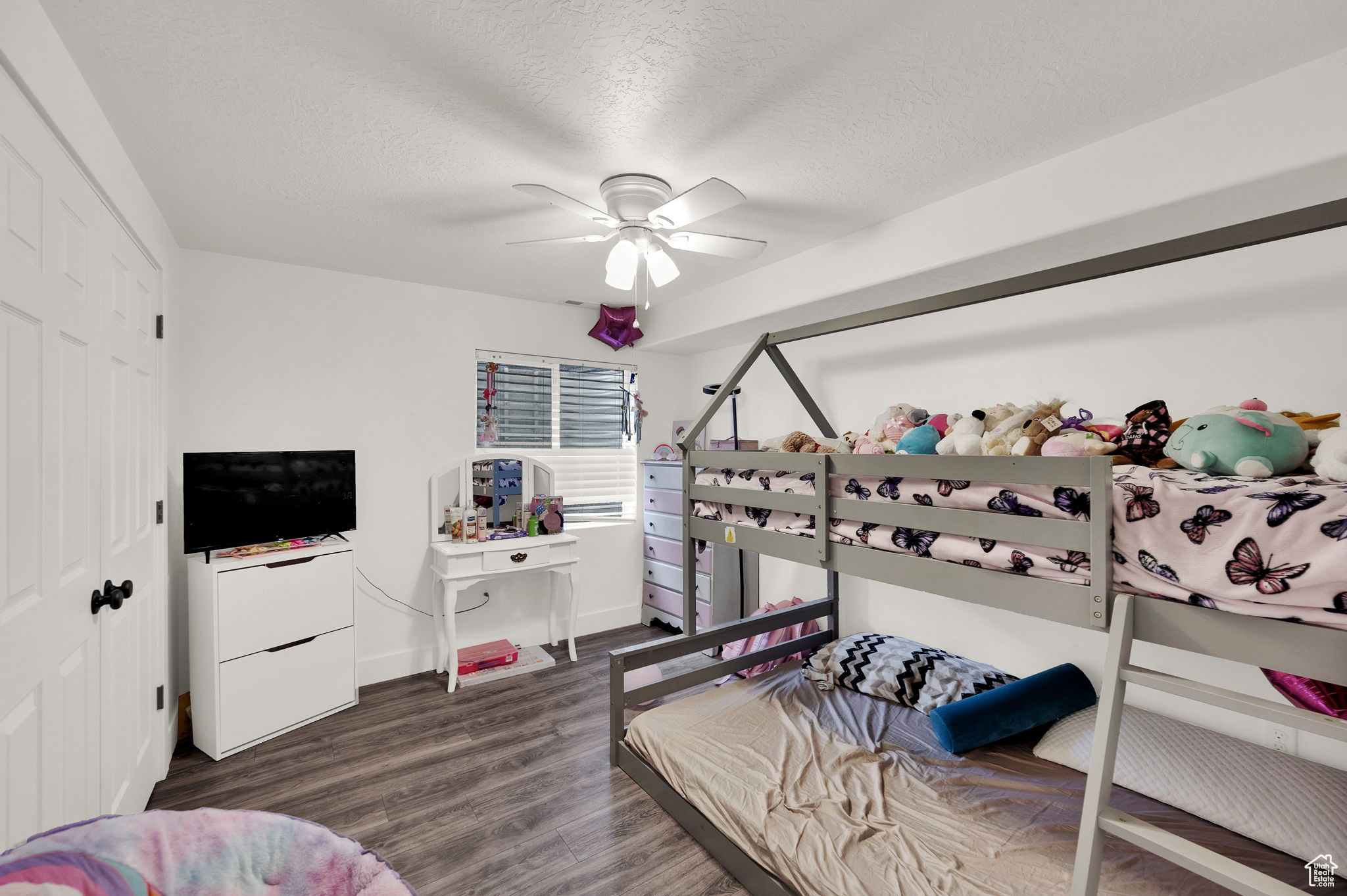 HUNTER VILLAGE PHASE - Residential