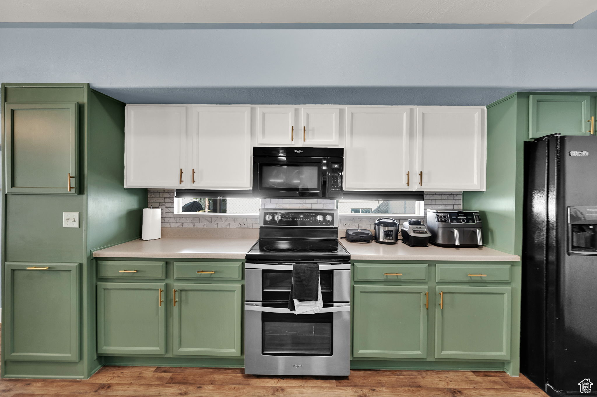 HUNTER VILLAGE PHASE - Residential