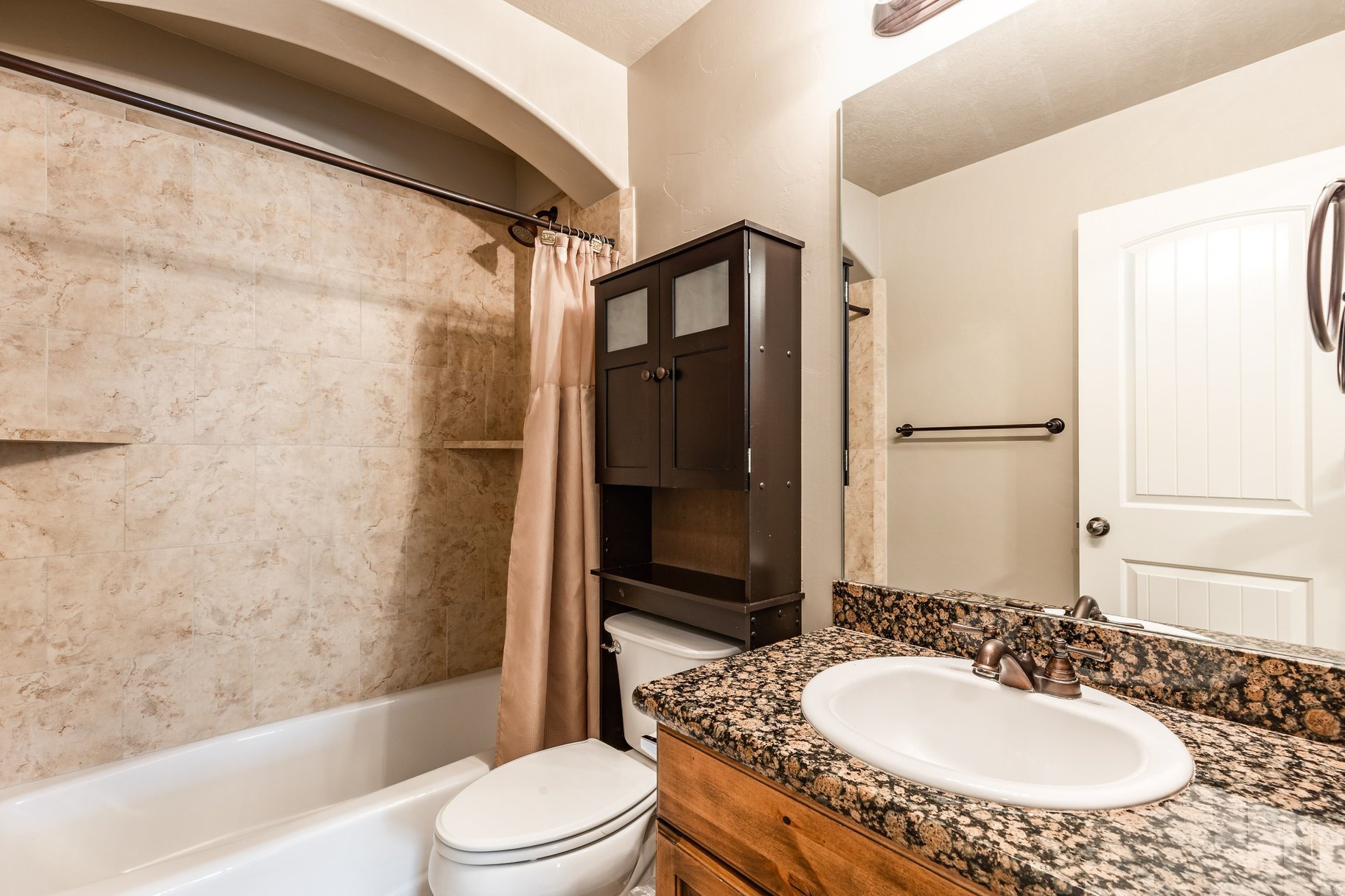 HERITAGE FARMS - Residential