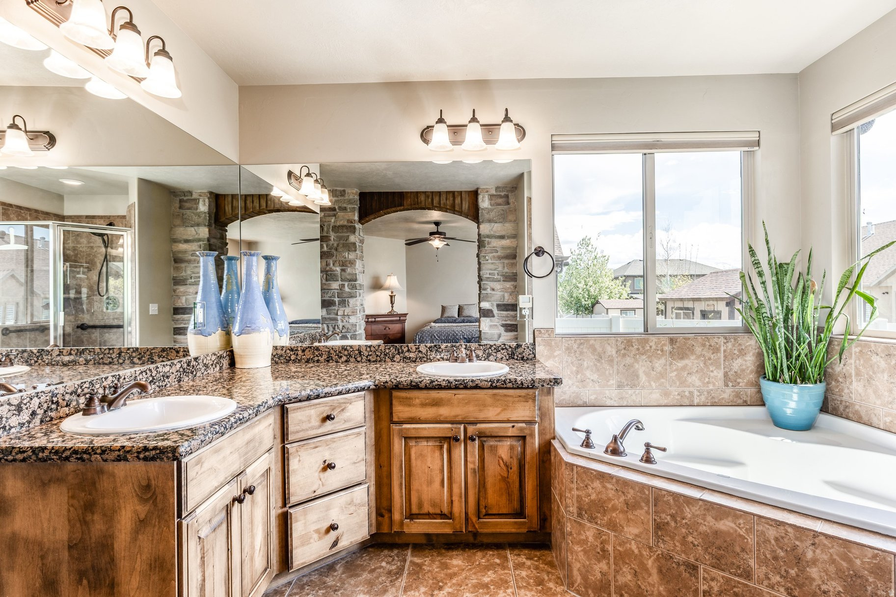 HERITAGE FARMS - Residential