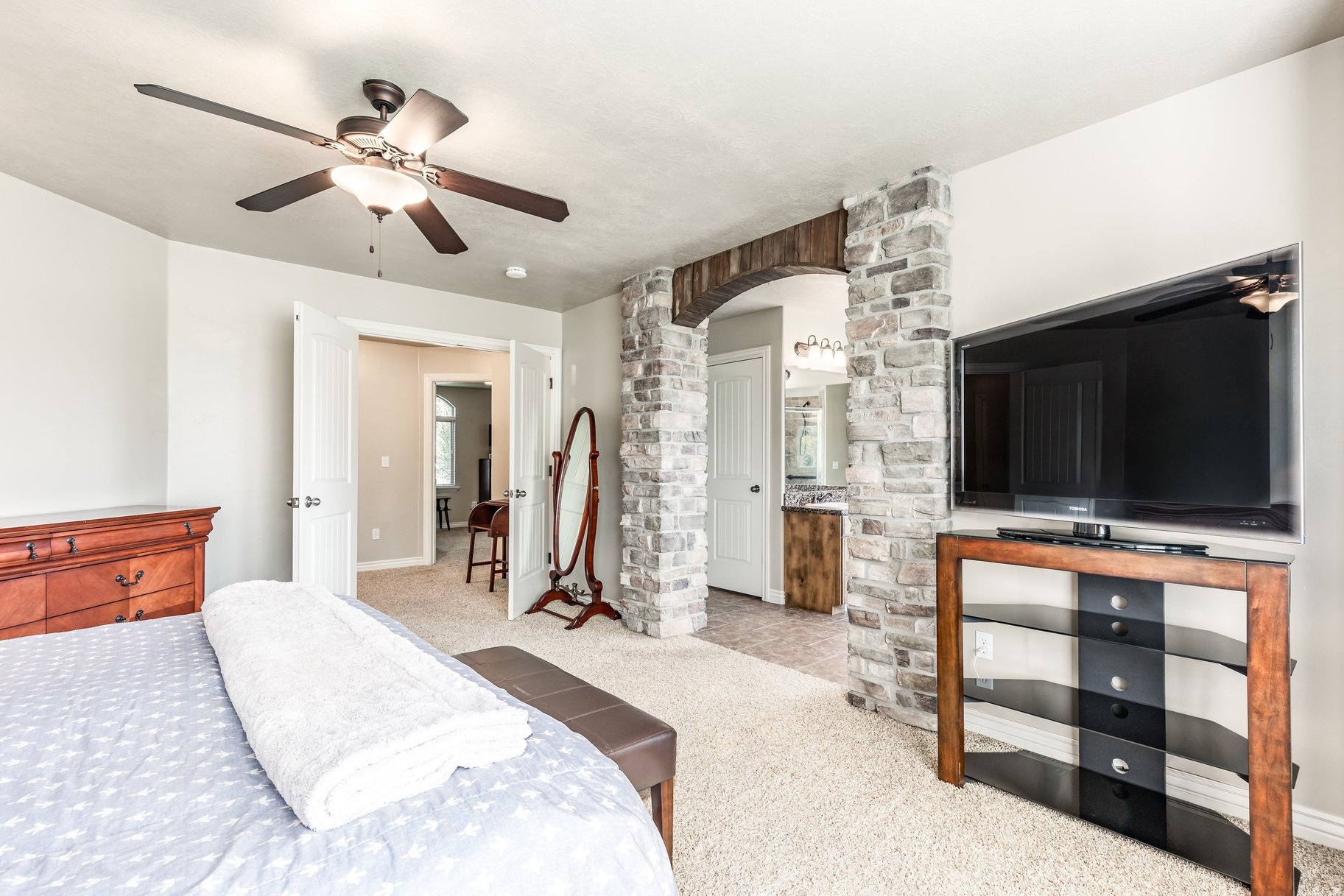 HERITAGE FARMS - Residential