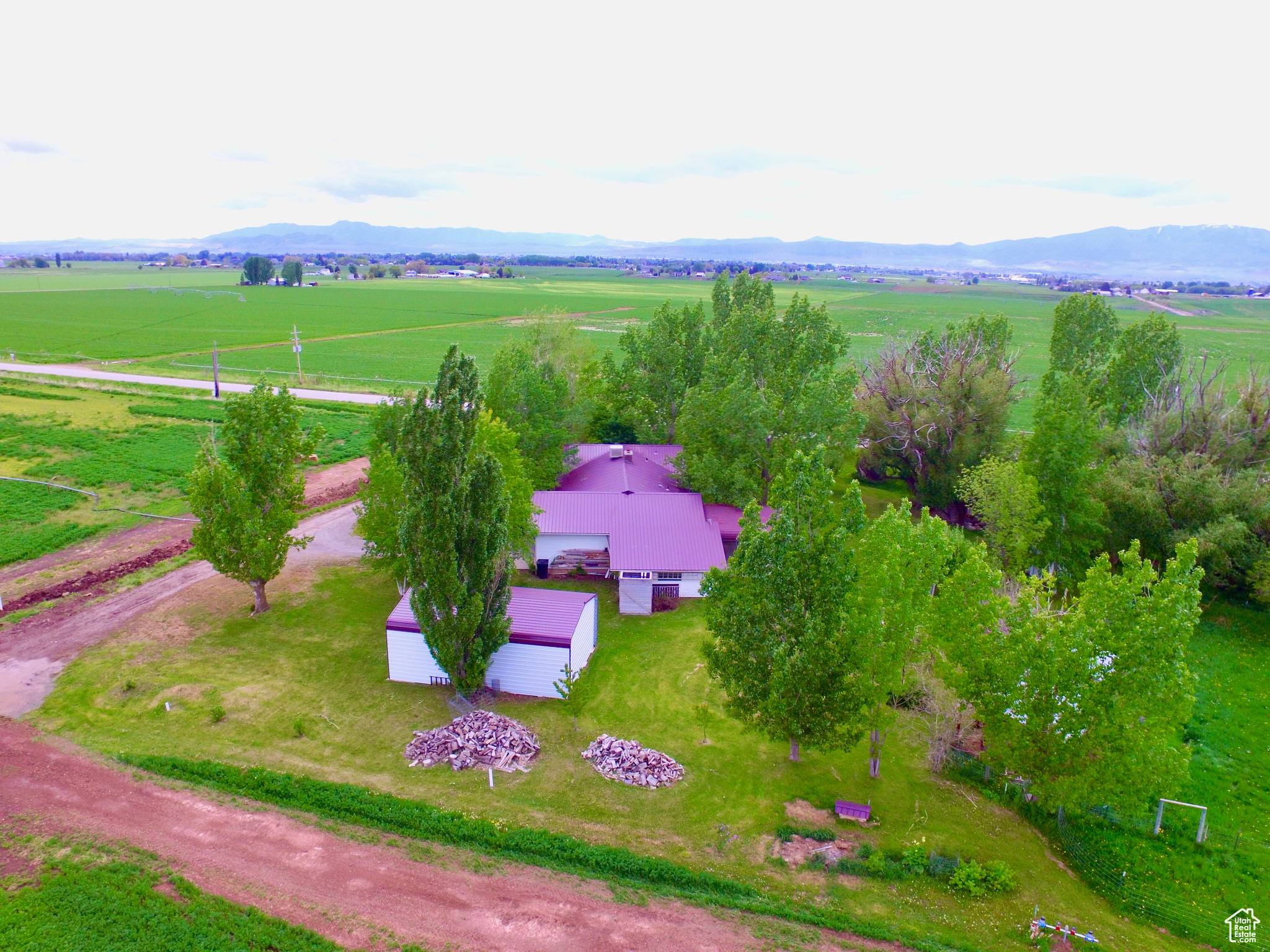 662 N 1600, Preston, Idaho image 33