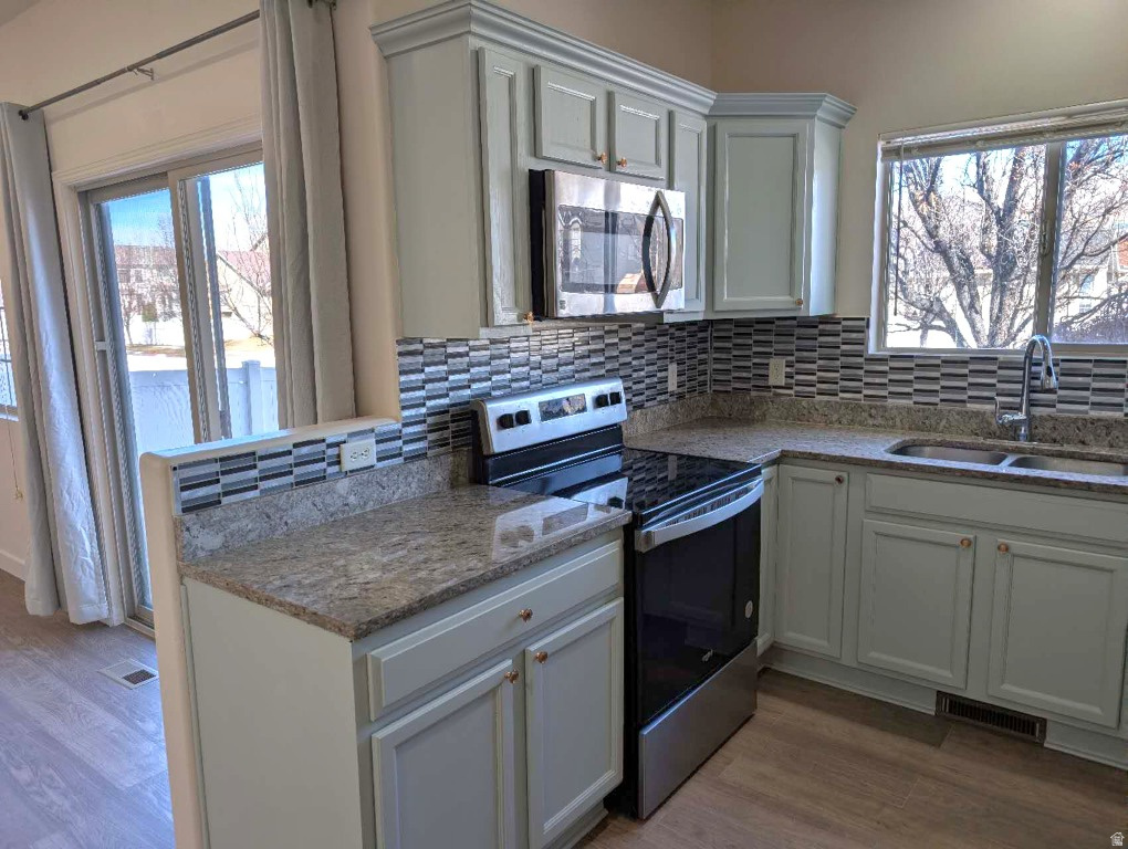 POINTE MEADOWS PHASE X - Residential