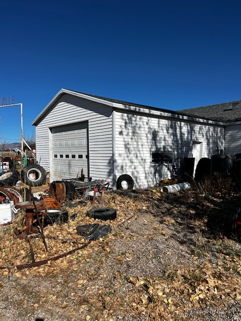 COURTSIDE - Residential