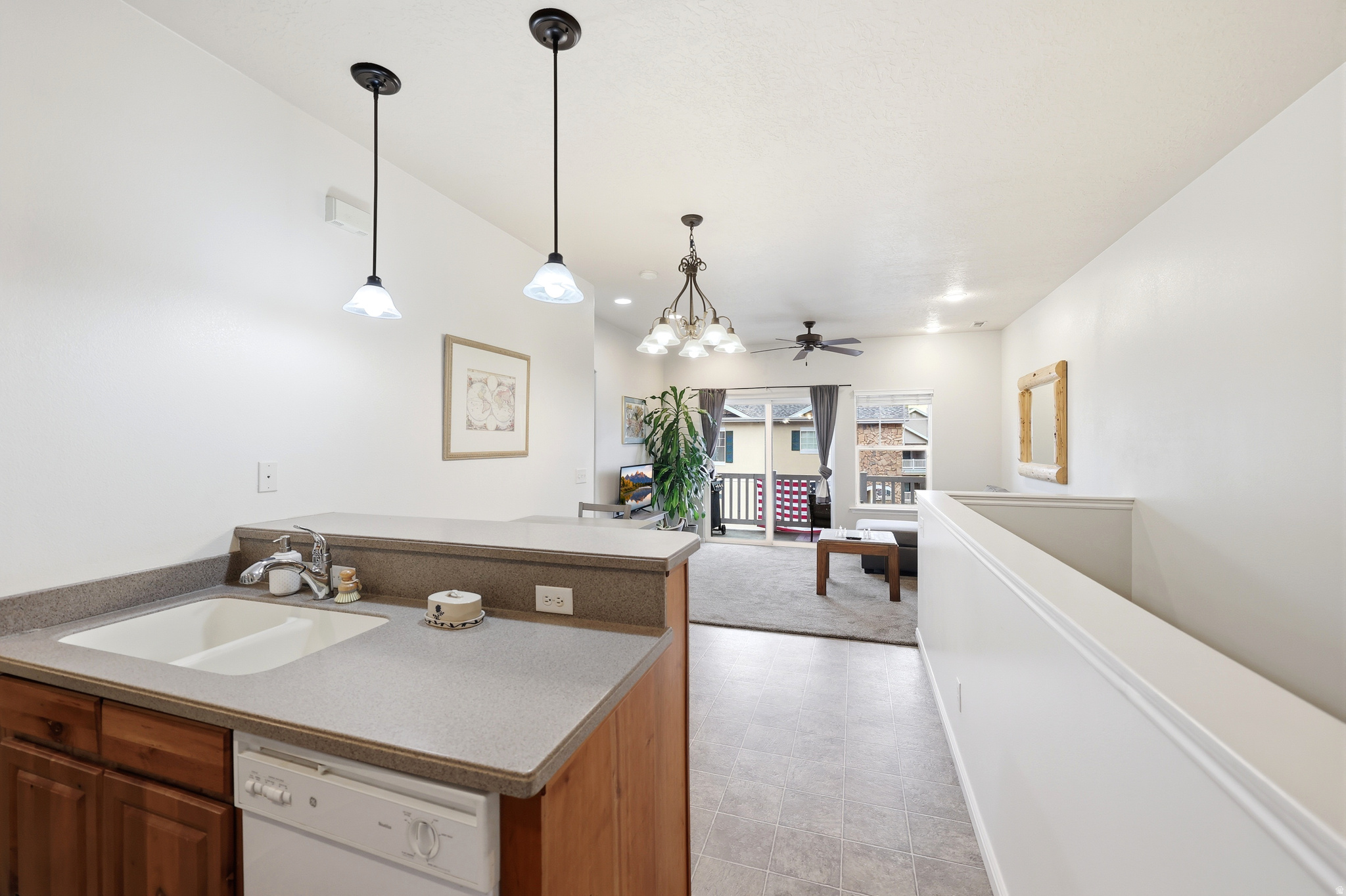 SUNRIDGE HILLS - Residential