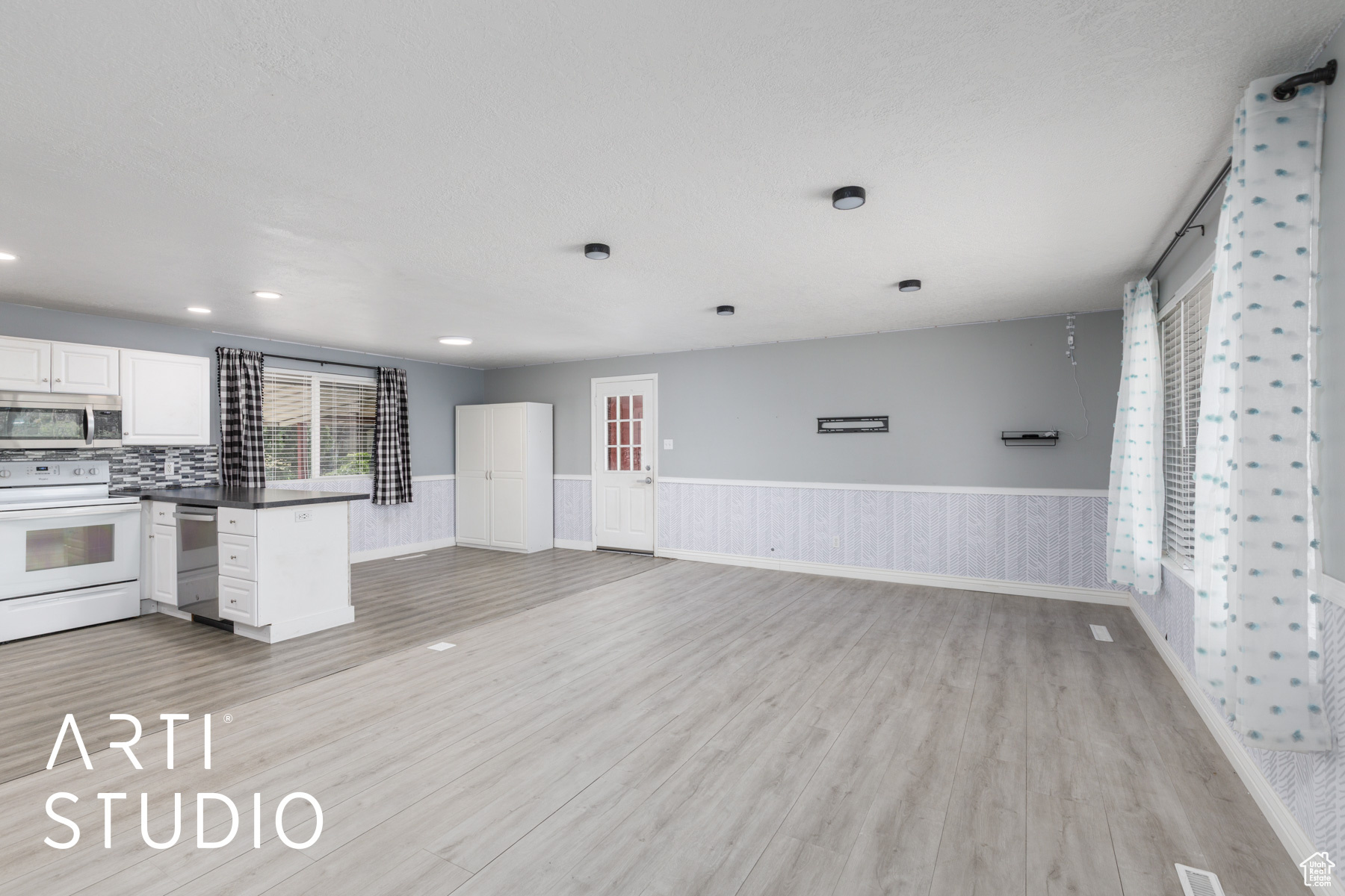 PARK LANE SUBDIVISIO - Residential