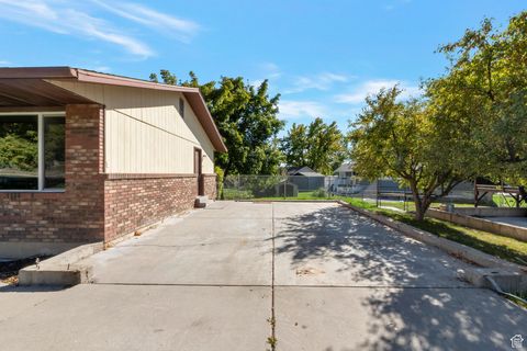 Tiny photo for 40 E 1850 N, Orem, UT 84057 (MLS # 2115266)
