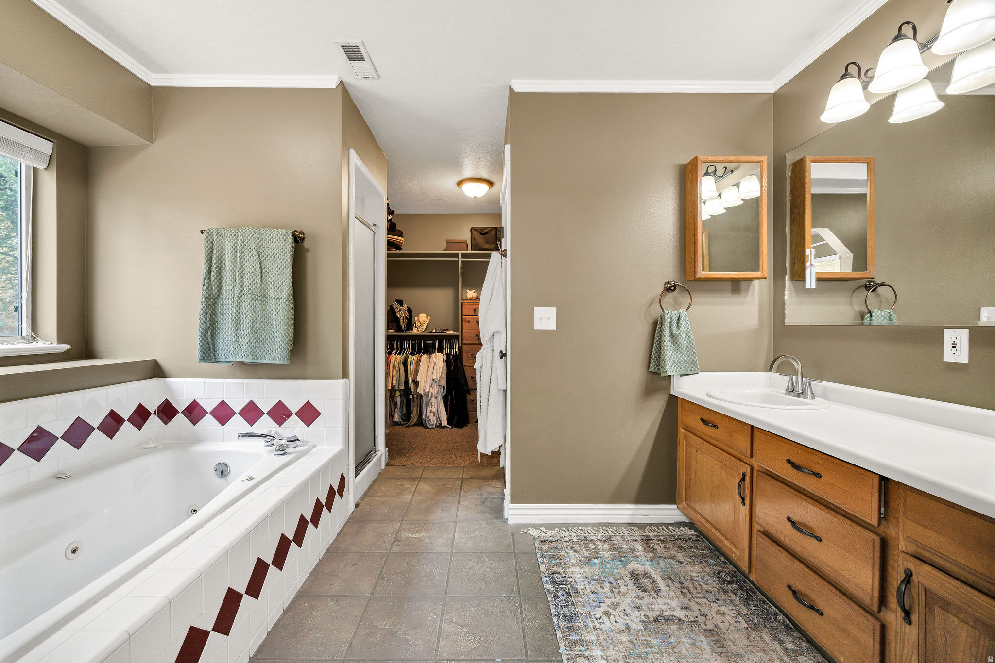 CANTERBURY ESTATES - Residential