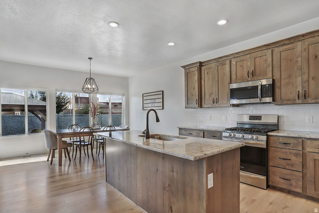 CANYON VISTA - Residential