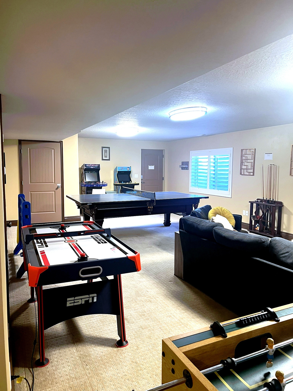 LUCAS HILLS - Residential