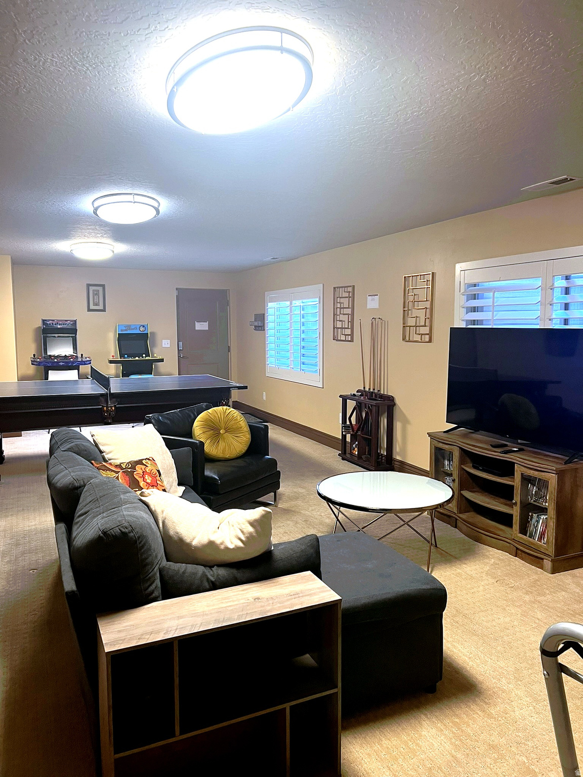LUCAS HILLS - Residential