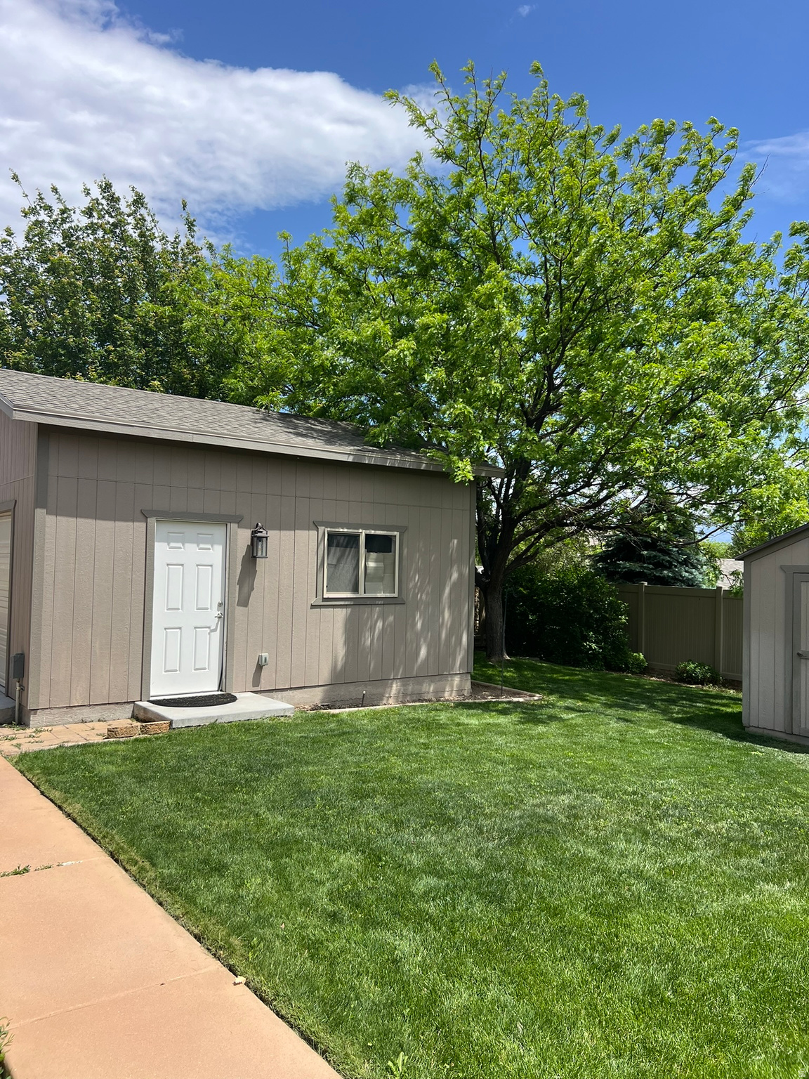 LUCAS HILLS - Residential