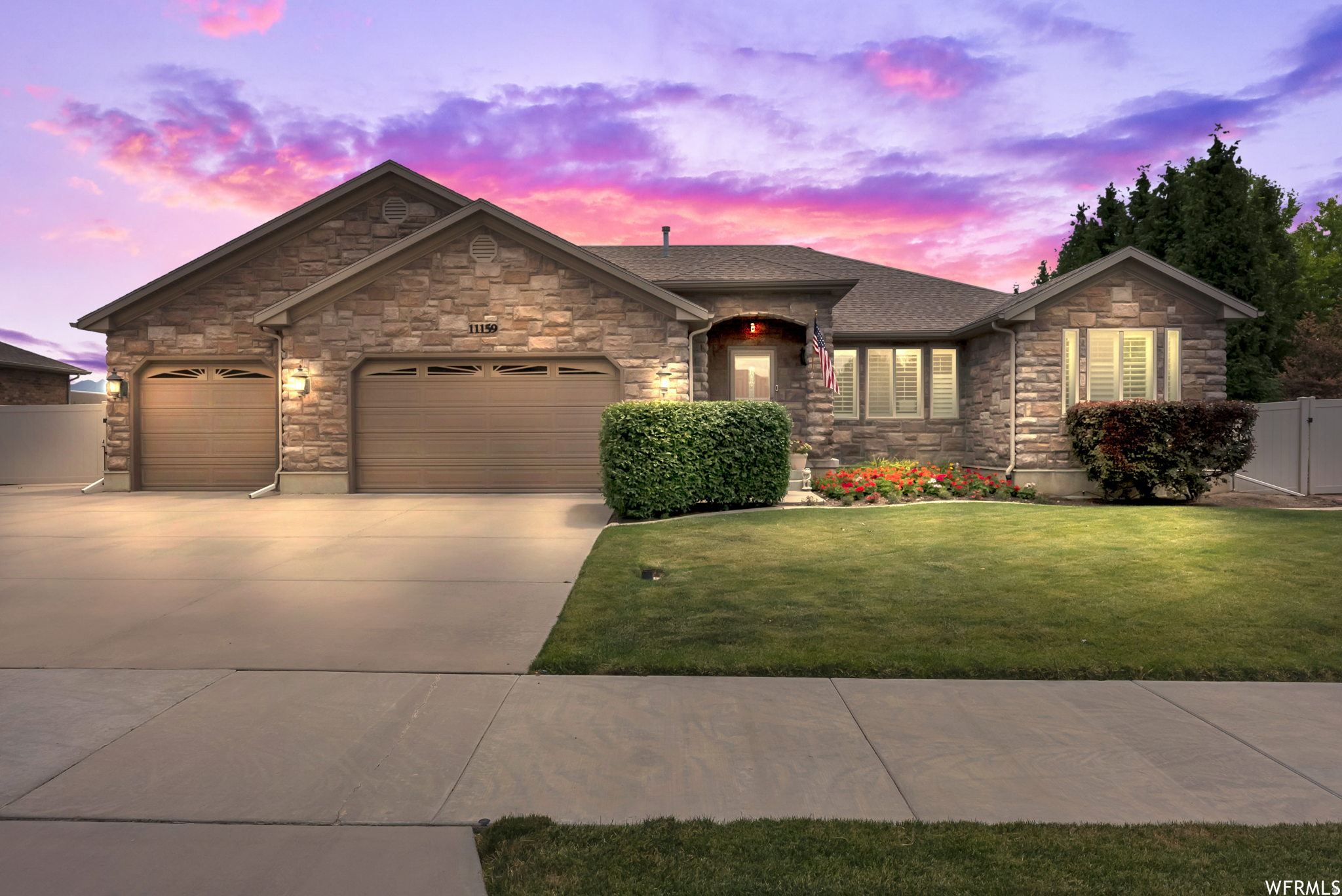 LUCAS HILLS - Residential