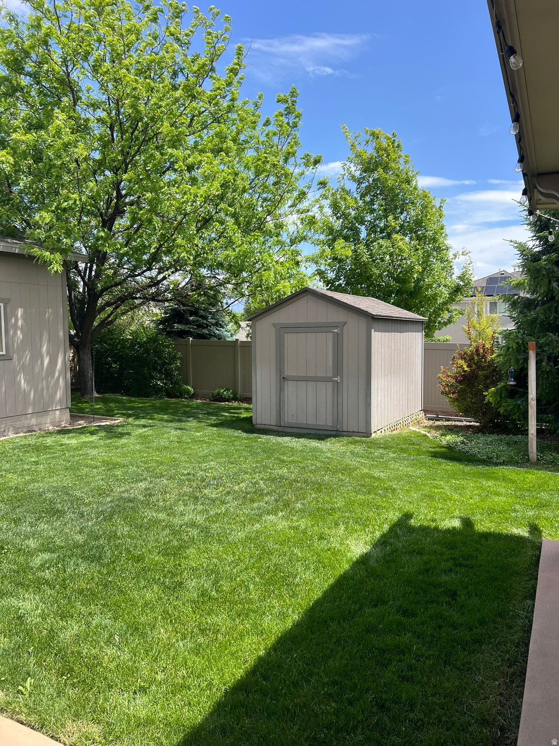 LUCAS HILLS - Residential