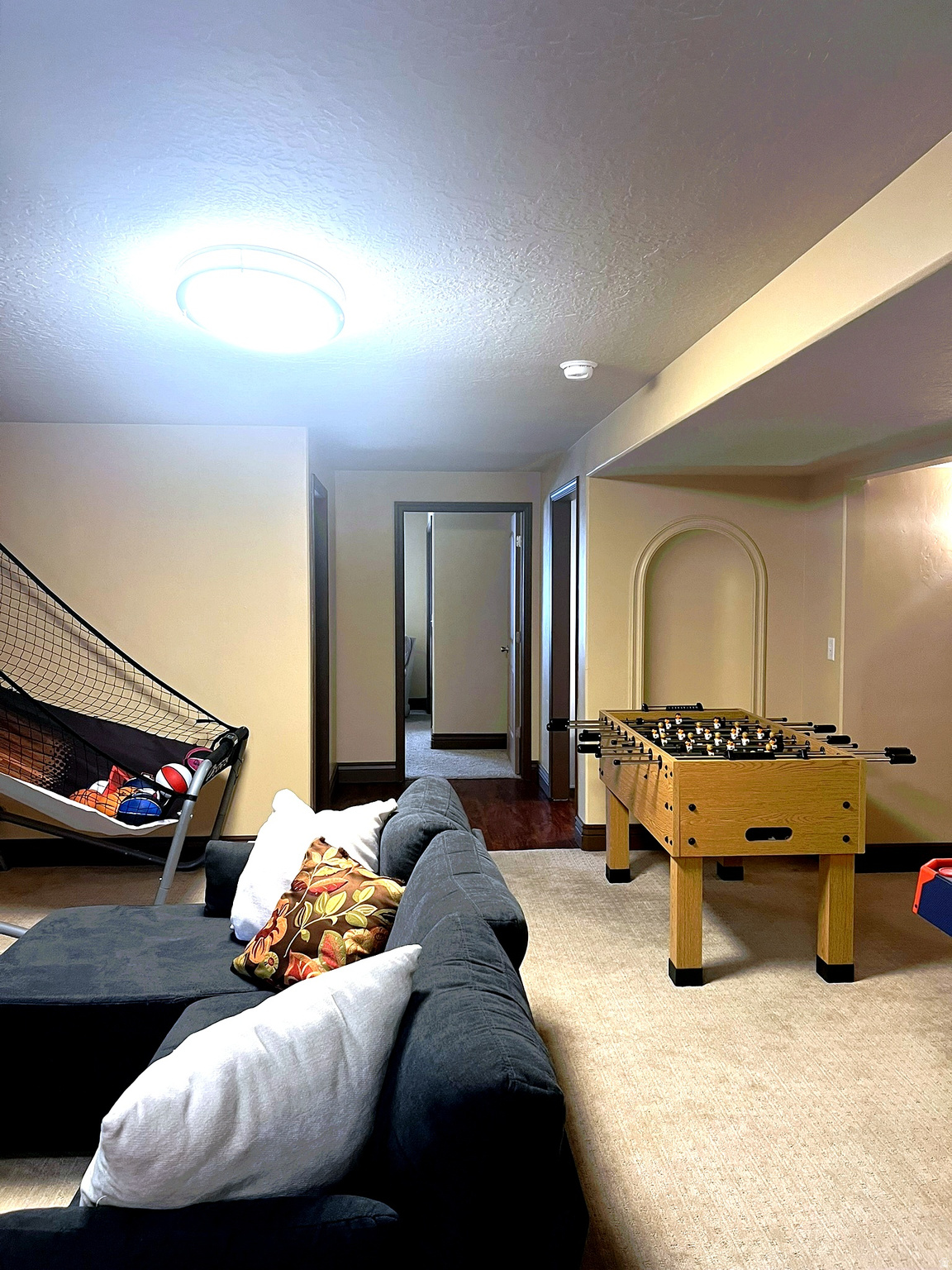 LUCAS HILLS - Residential