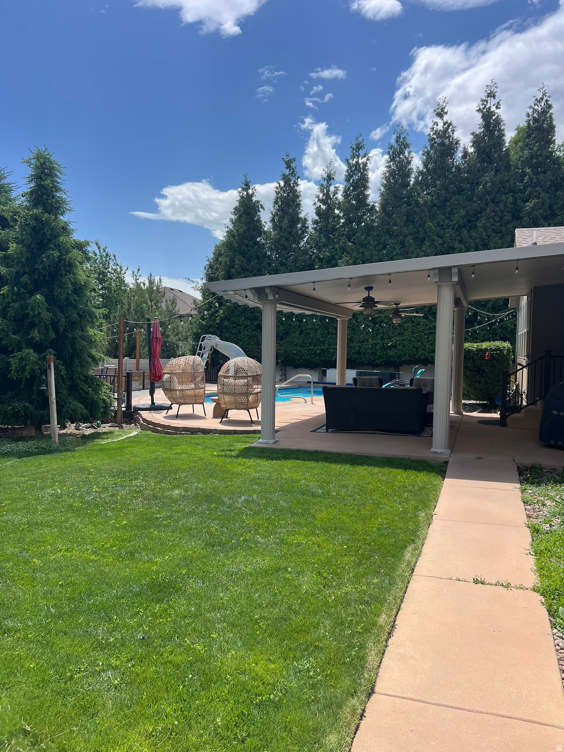 LUCAS HILLS - Residential