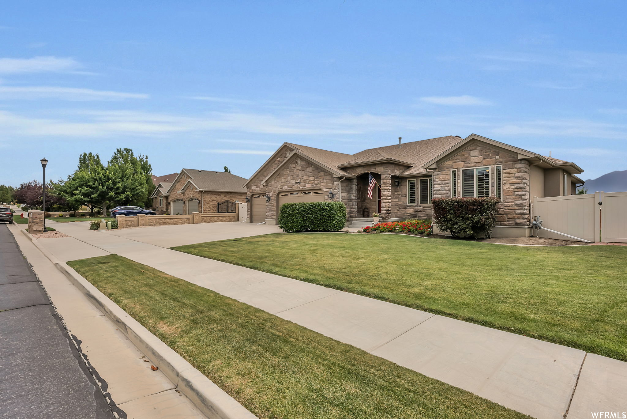 LUCAS HILLS - Residential