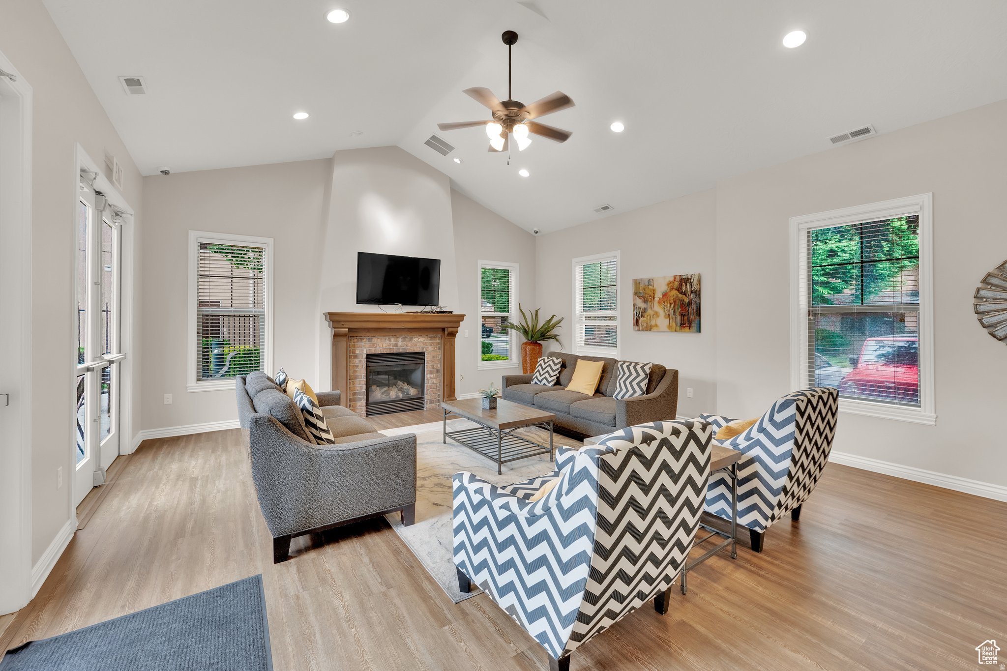 COTTAGES - Residential